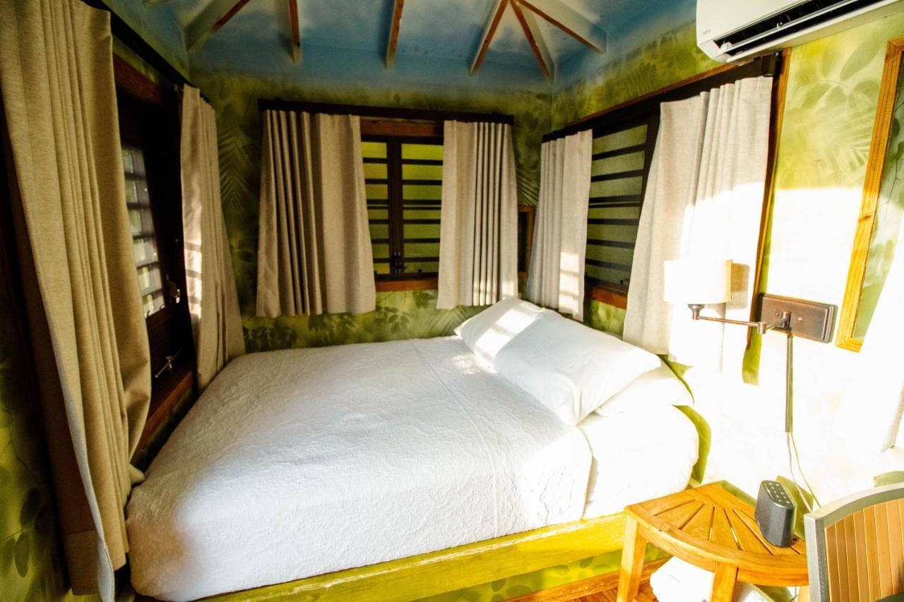 Aleli Lodge *
