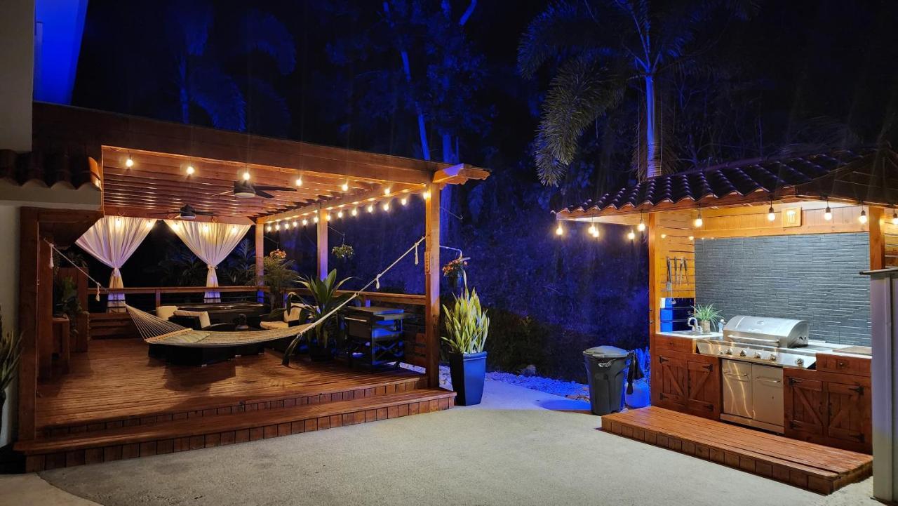 Palm's Luxury With Private Jacuzzi *