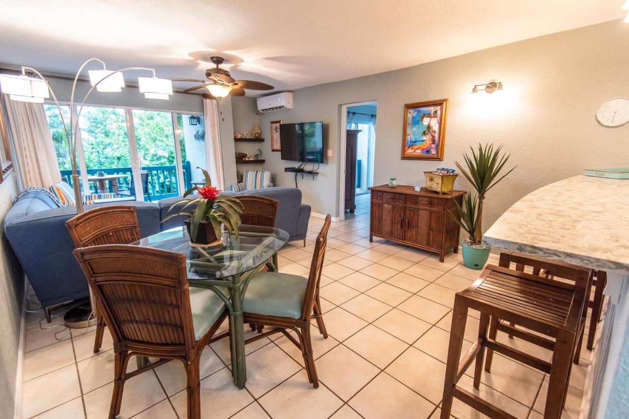 Caribbean Beachfront Condo, St Thomas Usvi Cowpet Beach West 3 Bedroom Aparthotel *