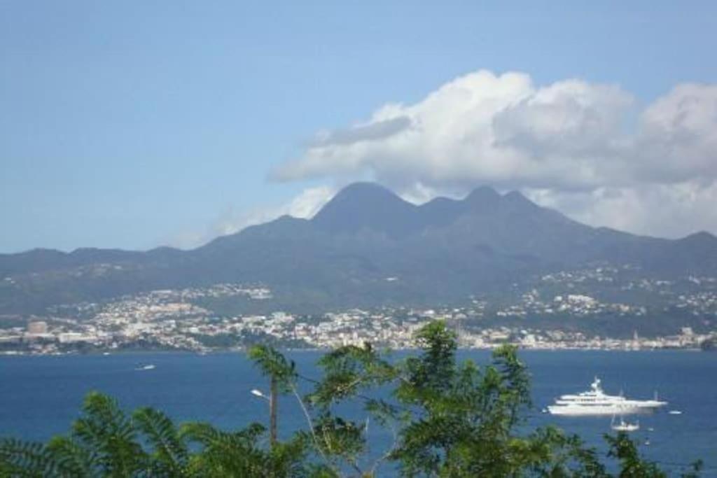 Résidence Indigo: Trois-îlets Beachfront Apartment
