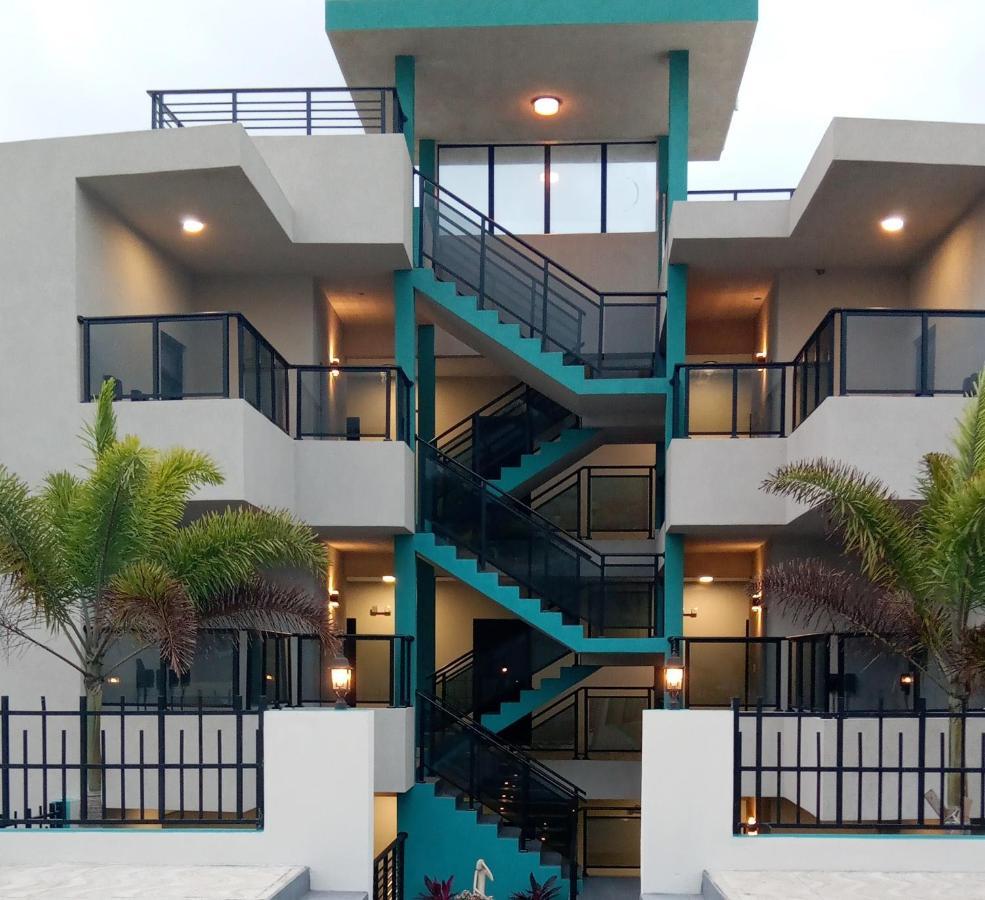 Hillsboro Condominiums *