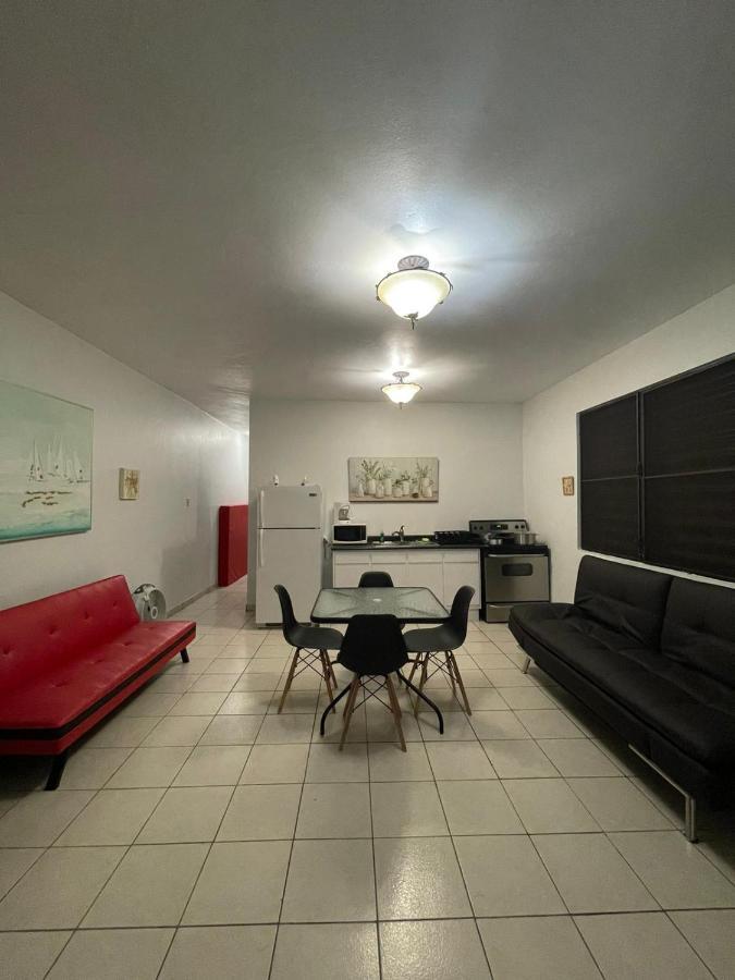 Playa Guest house Salinas