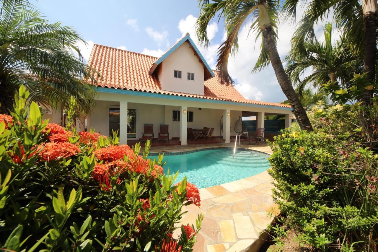 Villa Agave Gardens Palm Beach