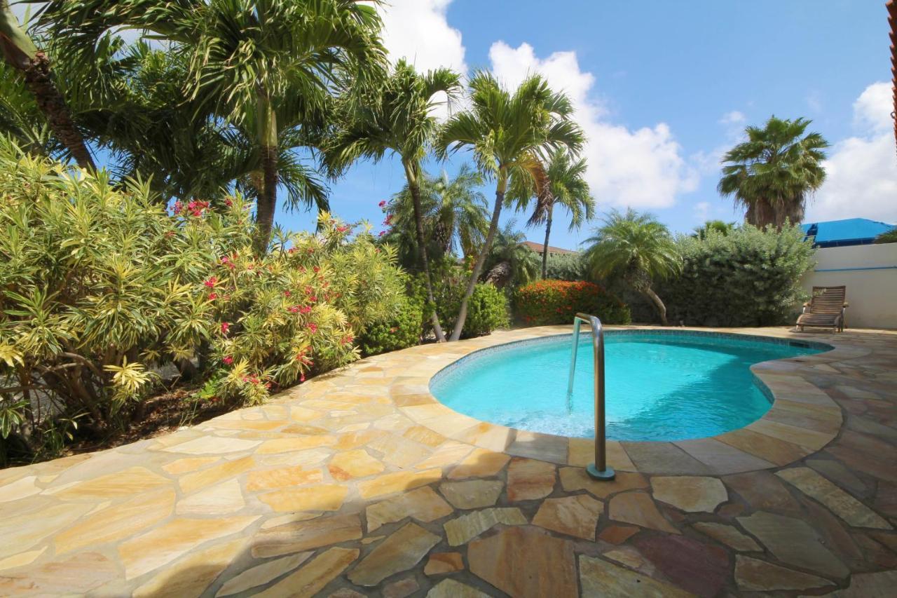 Agave Gardens * Palm Beach