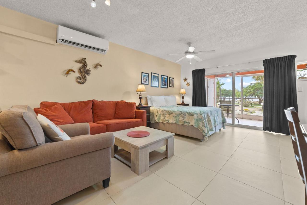 Dollar Bonaire 2*