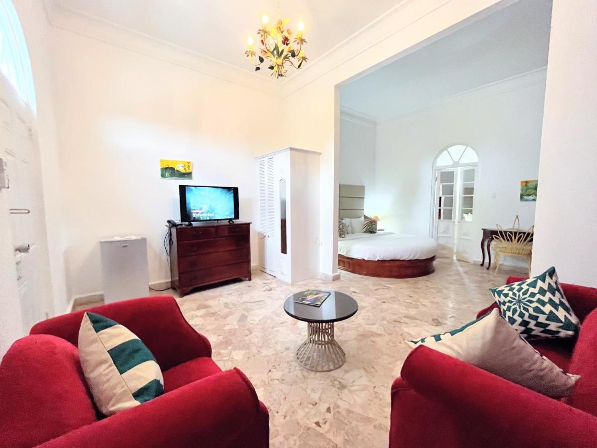 Jamaica Palace Hotel 3*