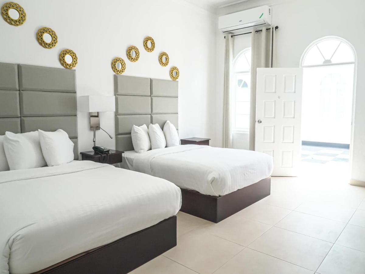 Jamaica Palace Hotel 3*
