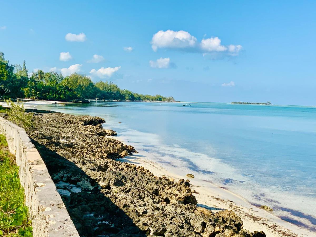 The Cay House Hotel