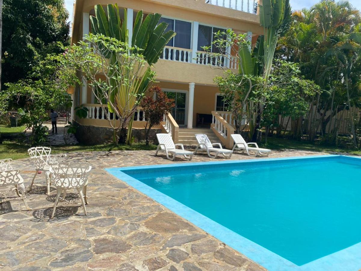 4 Bedroom Villa, Security, Private Pool, Ocean View Villa Sosua