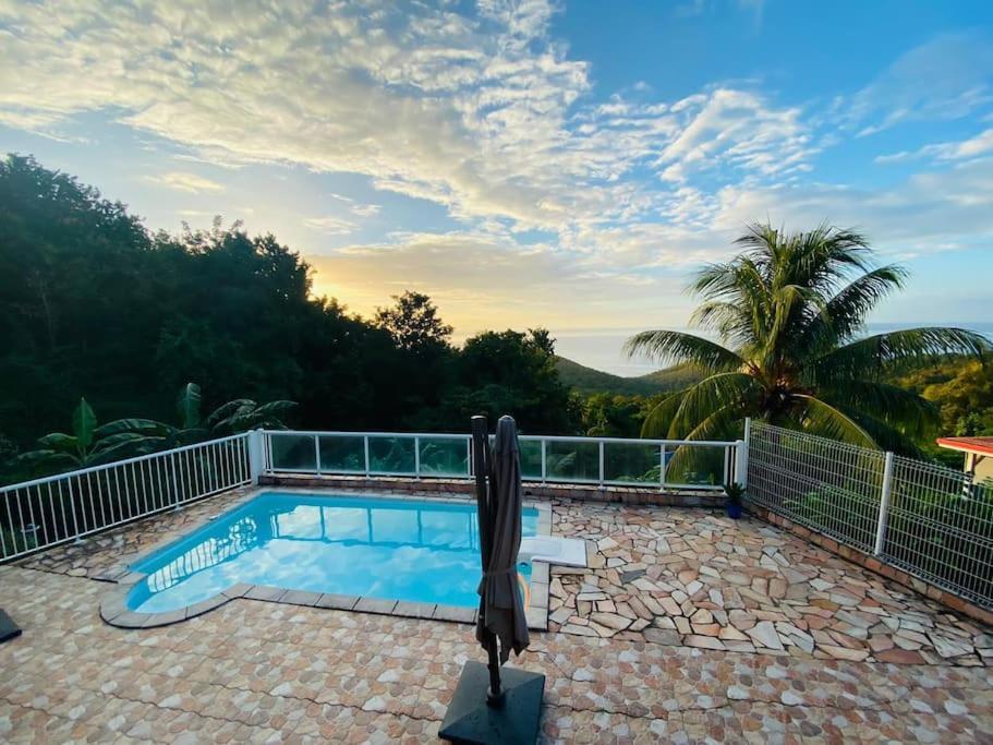 Calme A Vue & Piscine Privee Villa Bouillante