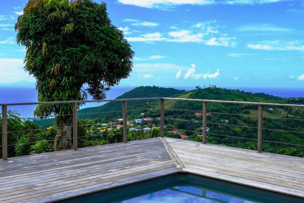 Incroyable Avec Vue Et Piscine Privative Au Sel Sainte-Luce