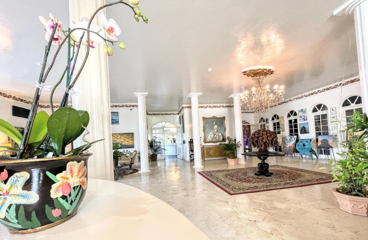 Hotel Jamaica Palace