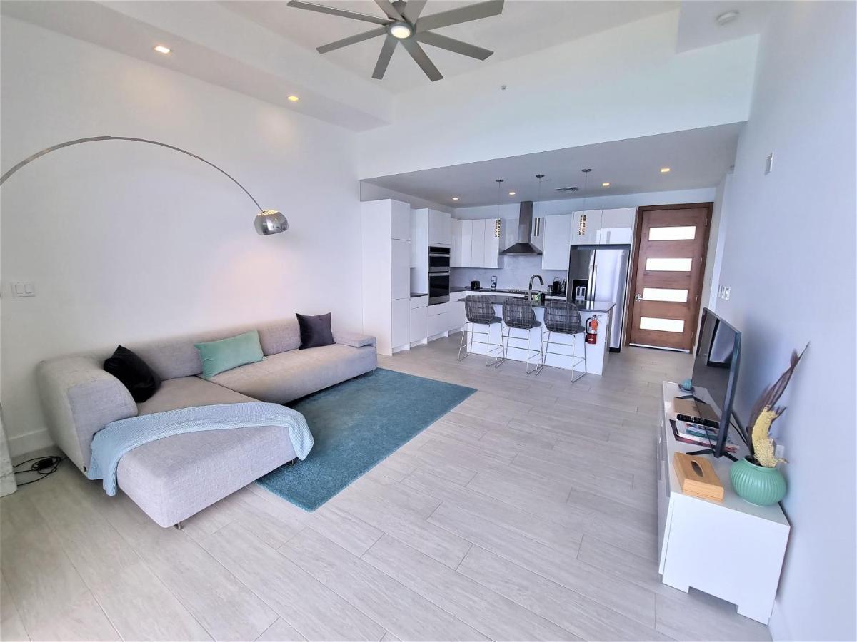 Apartment Lighthouse Point Residences West Bay