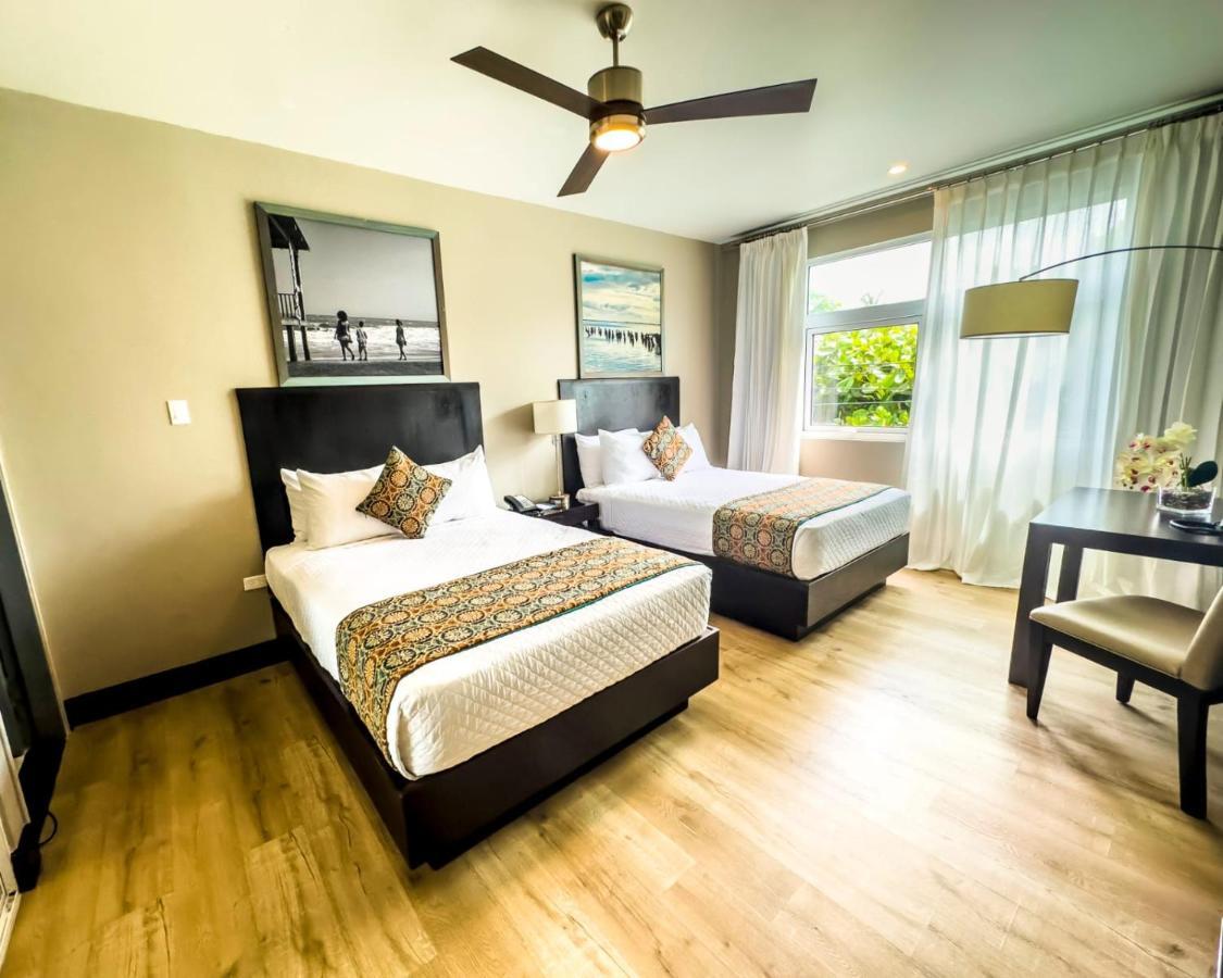 Hotel R 4*