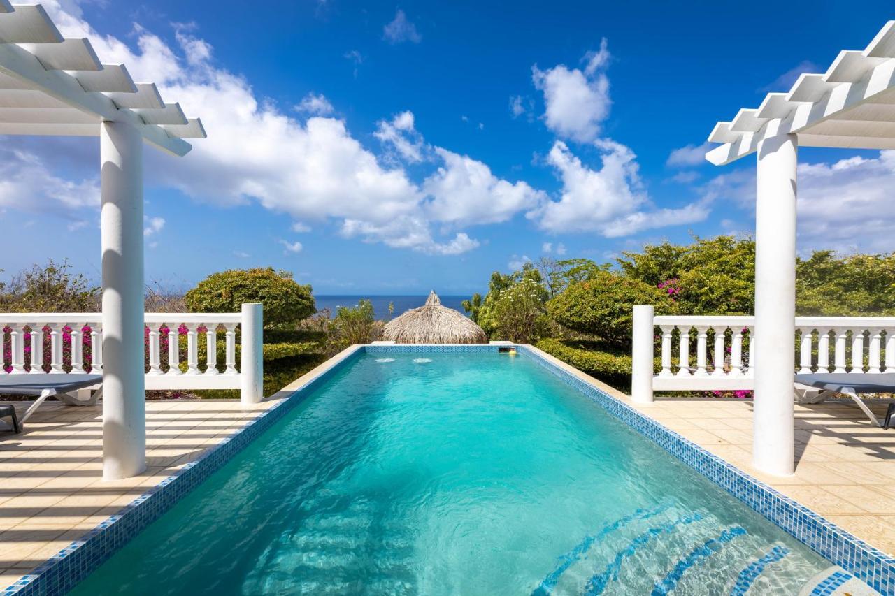 Coral Estate Holidays Villa *
