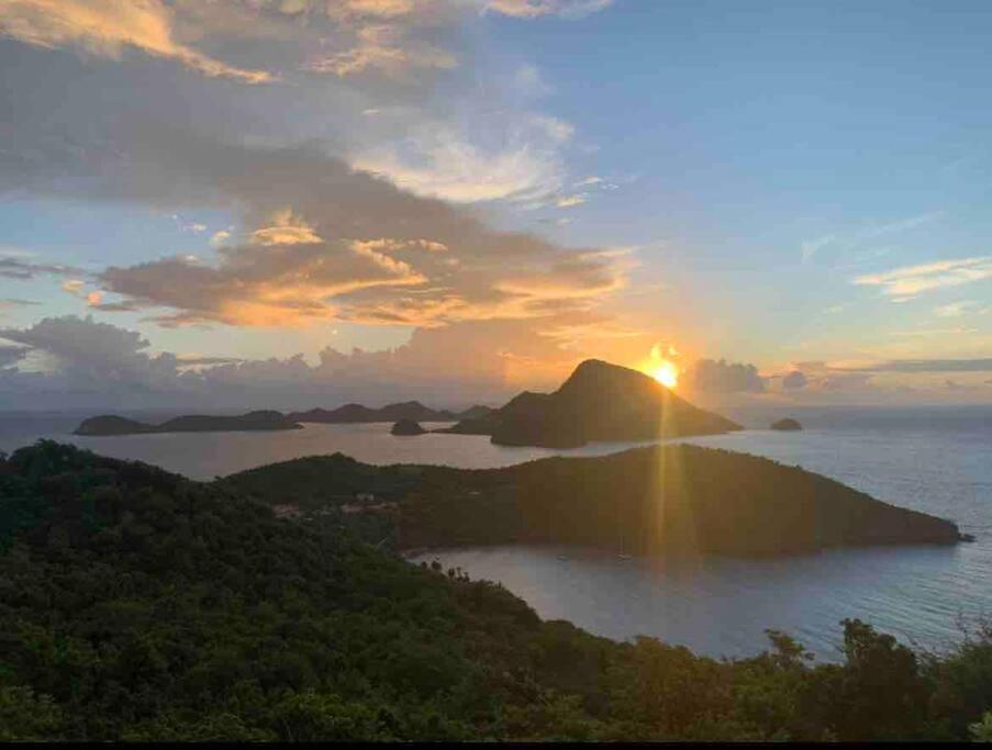 Salako, - Bas De Casa de férias Terre-de-Bas