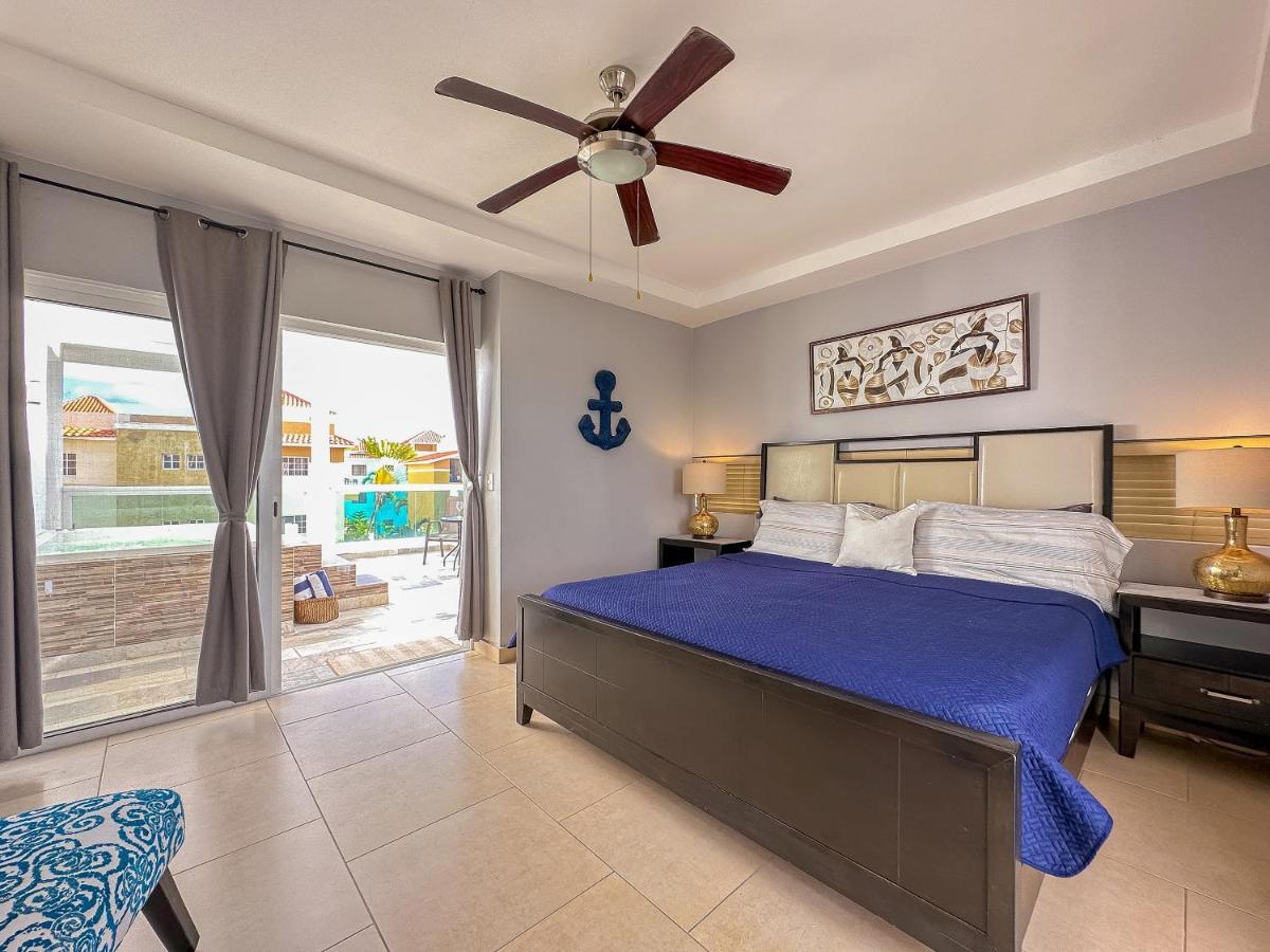 Apartment Incredible 3 Bedroom Penthouse W Bbq & Jacuzzi