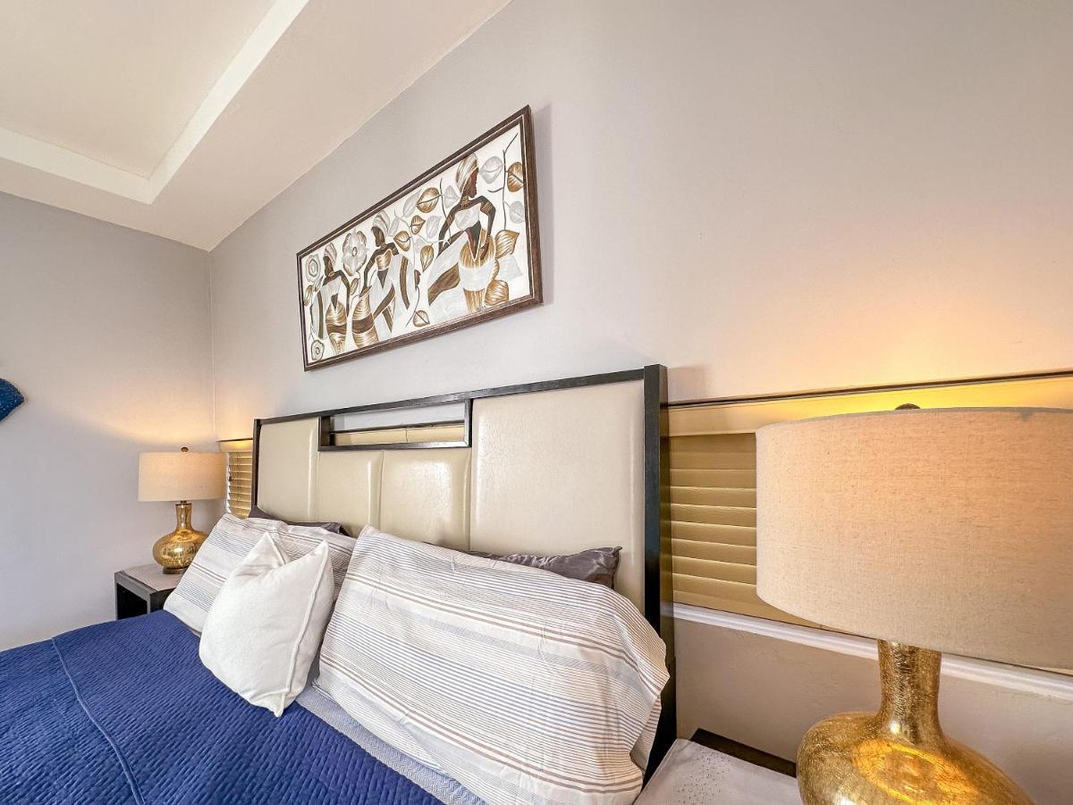 Apartment Incredible 3 Bedroom Penthouse W Bbq & Jacuzzi