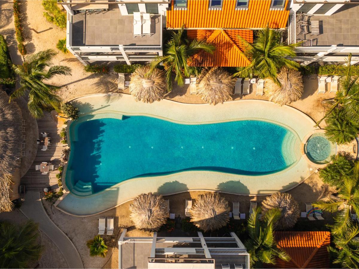 Bonaire Hotel 3*