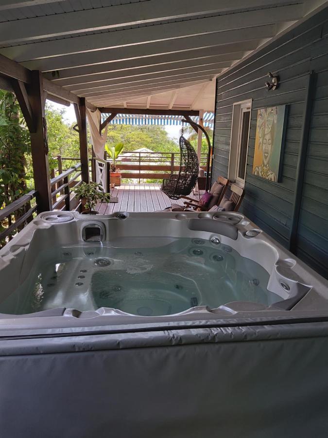 Les Du Domaine De Petite-anse Holiday home Bouillante