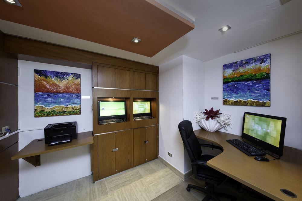Courtyard By Marriott Miramar