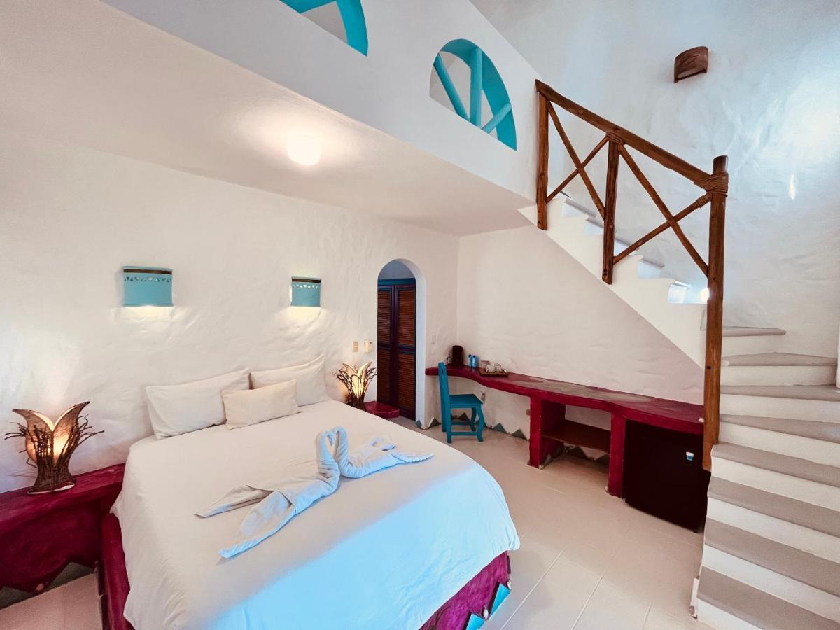 La Tortuga Hotel