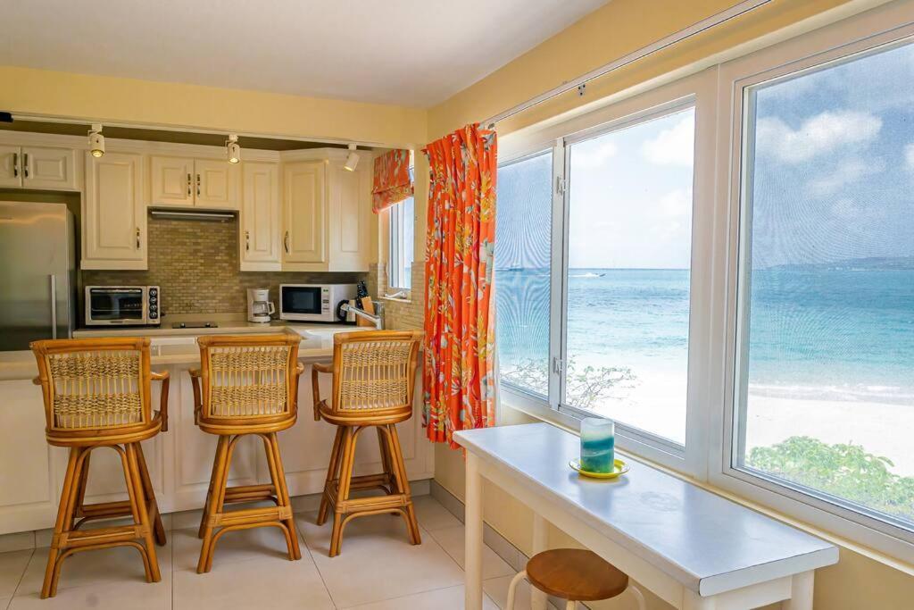 By The Sea Villa *