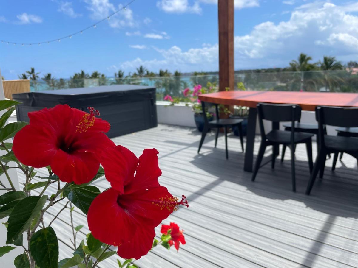 Aparthotel Ultravioleta Boutique Residences 5*