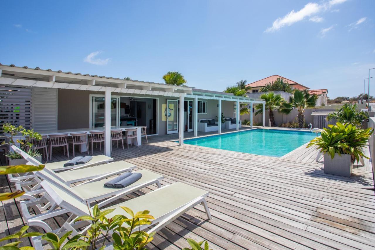 Boutique & Jt Curacao 4*