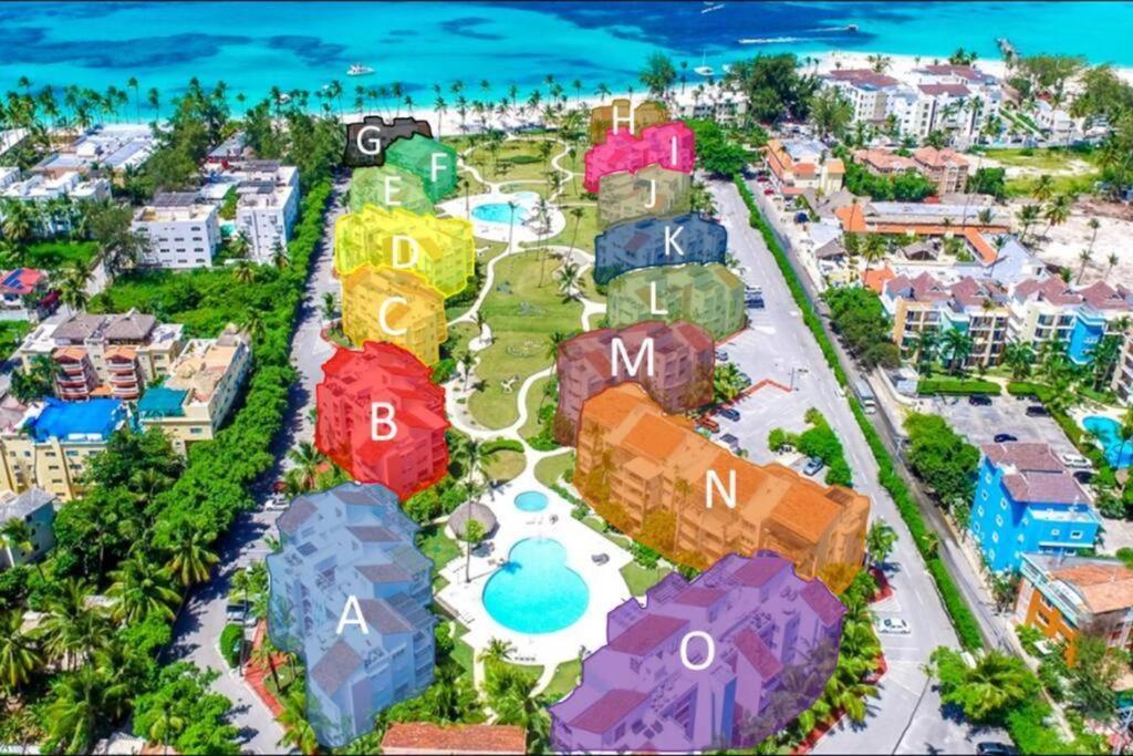 Pristine 4br Beachfront Getaway With Pool & Rooftop Apartamento Punta Cana