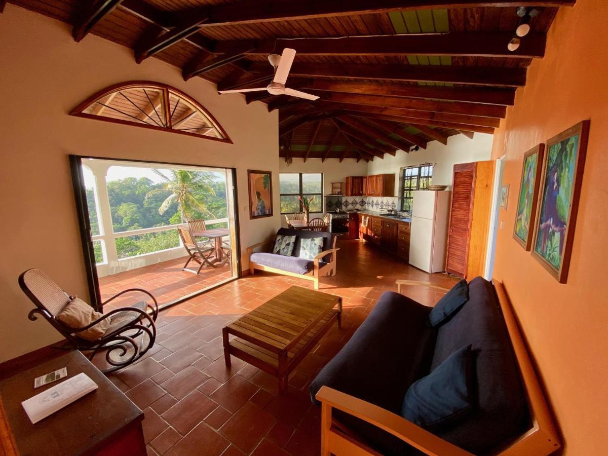 Holiday home Sea Cliff Eco-cottages & Gin Distillery Calibishie