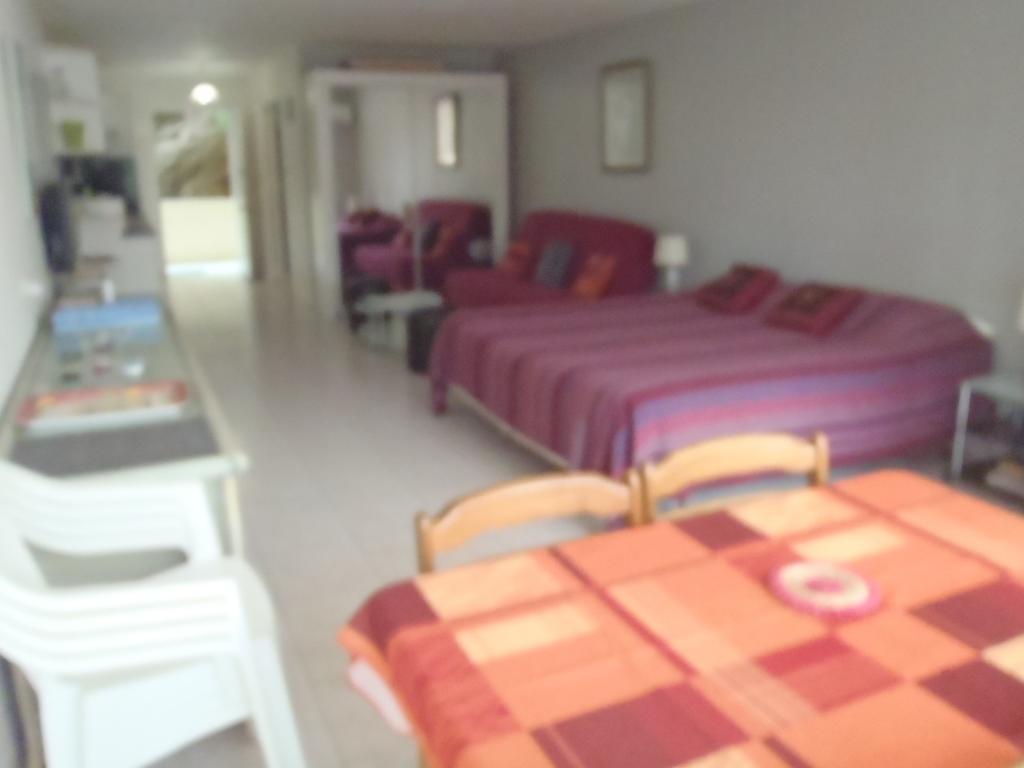 27 Apartment Orient Bay