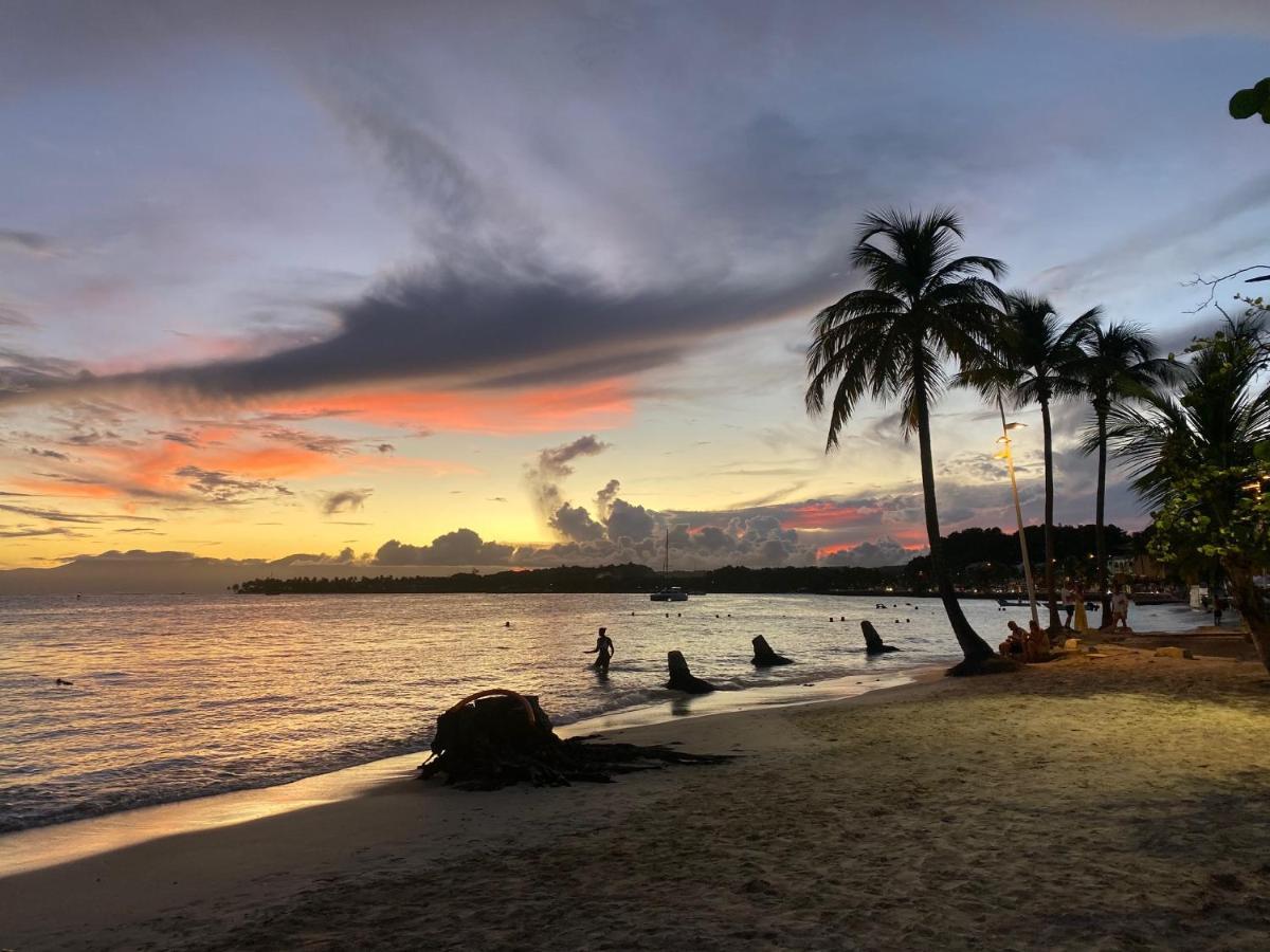 Les Pieds Dans L'eau Face Au Lagon - Le Bel Instant Sainte-Anne (Grande-Terre)