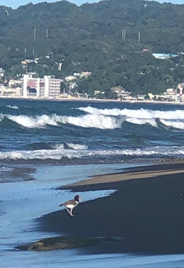Atlantic Wave Pousada Aguada