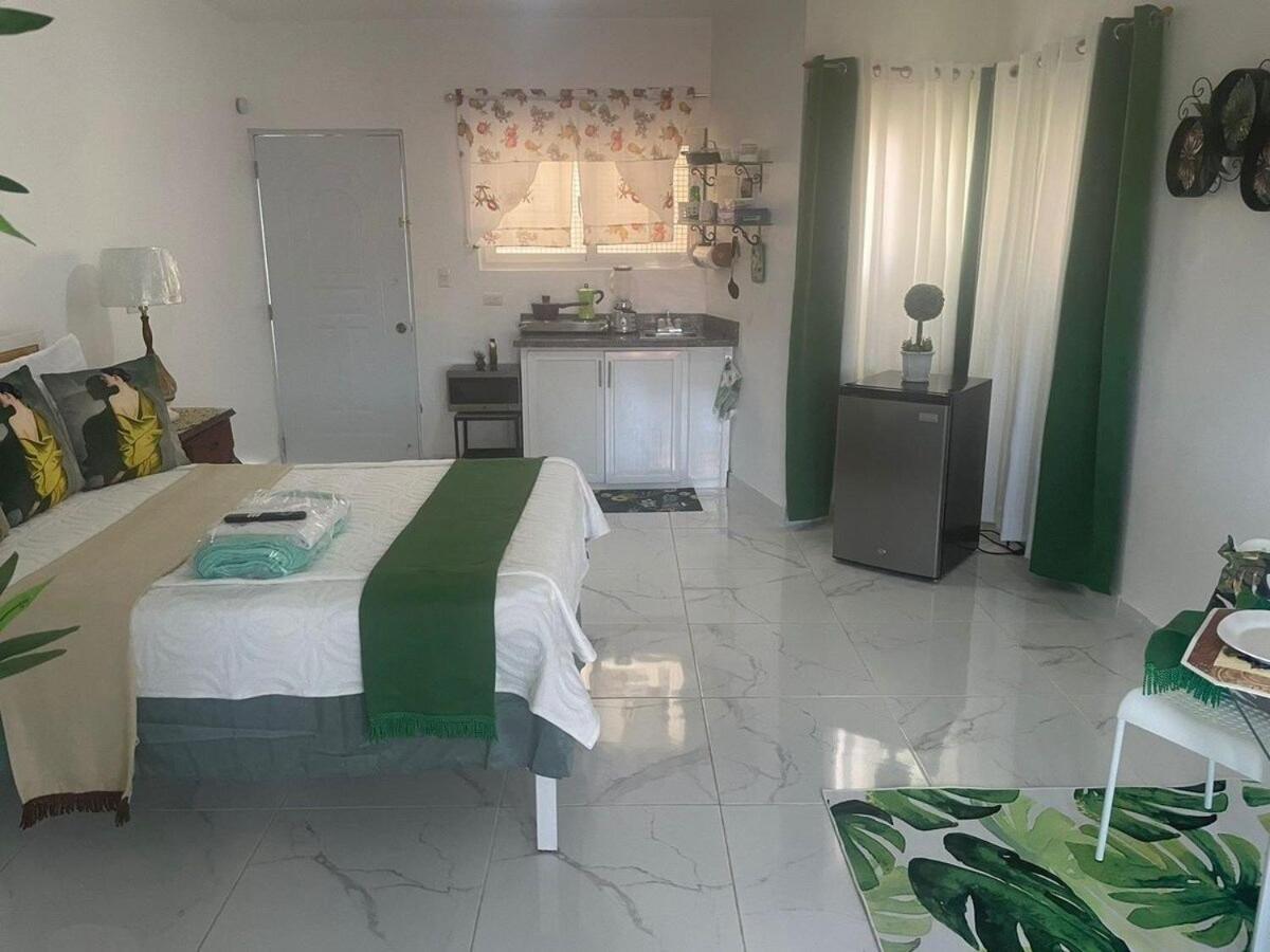 Apartment Royal Terrace I *