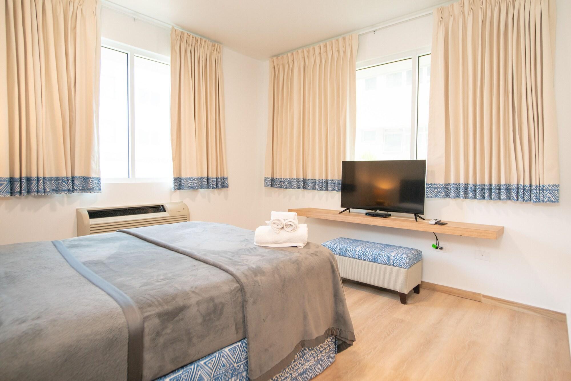 Casa Condado & Residences 3*