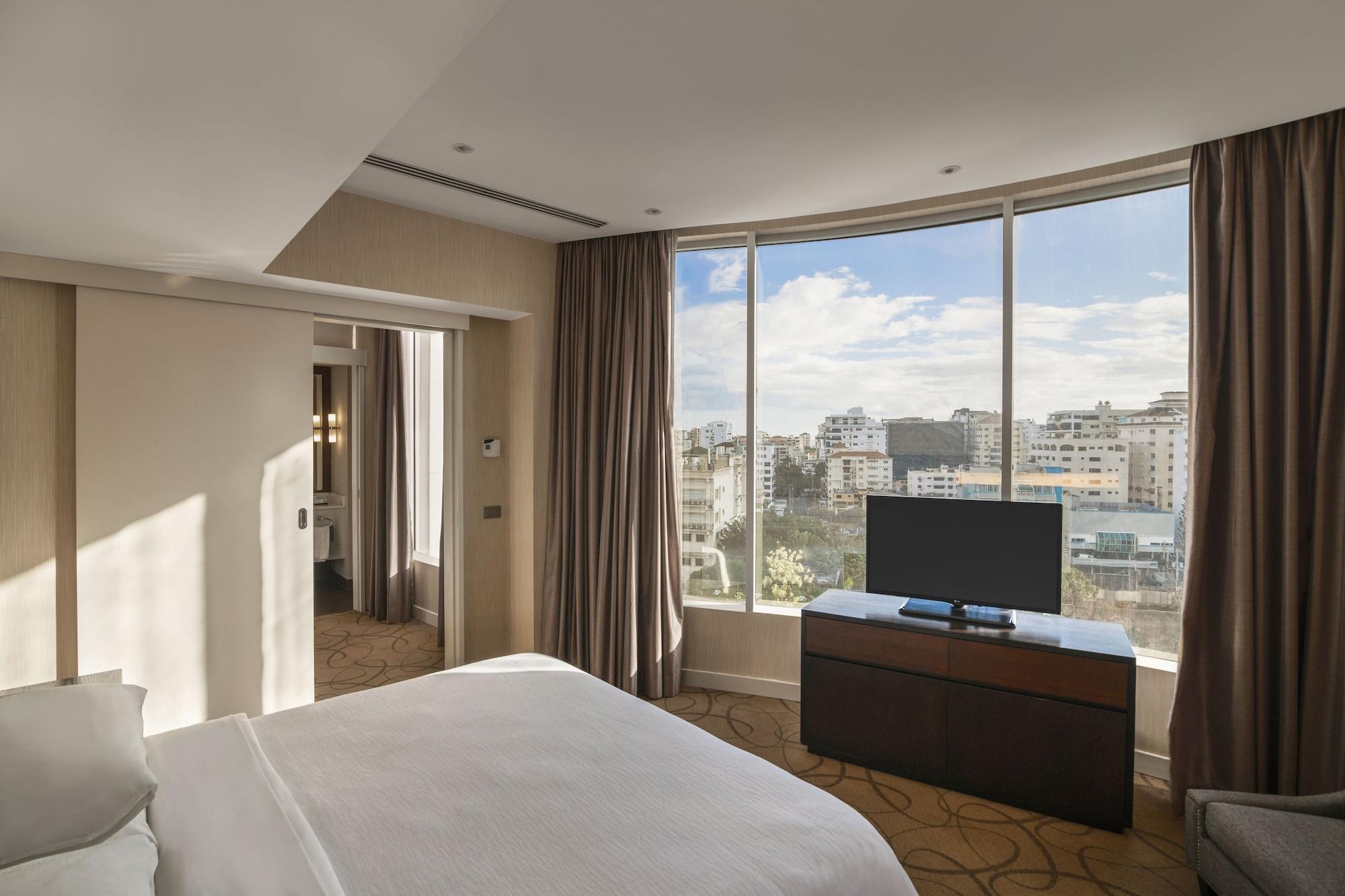 Hotel Embassy By Hilton 4*