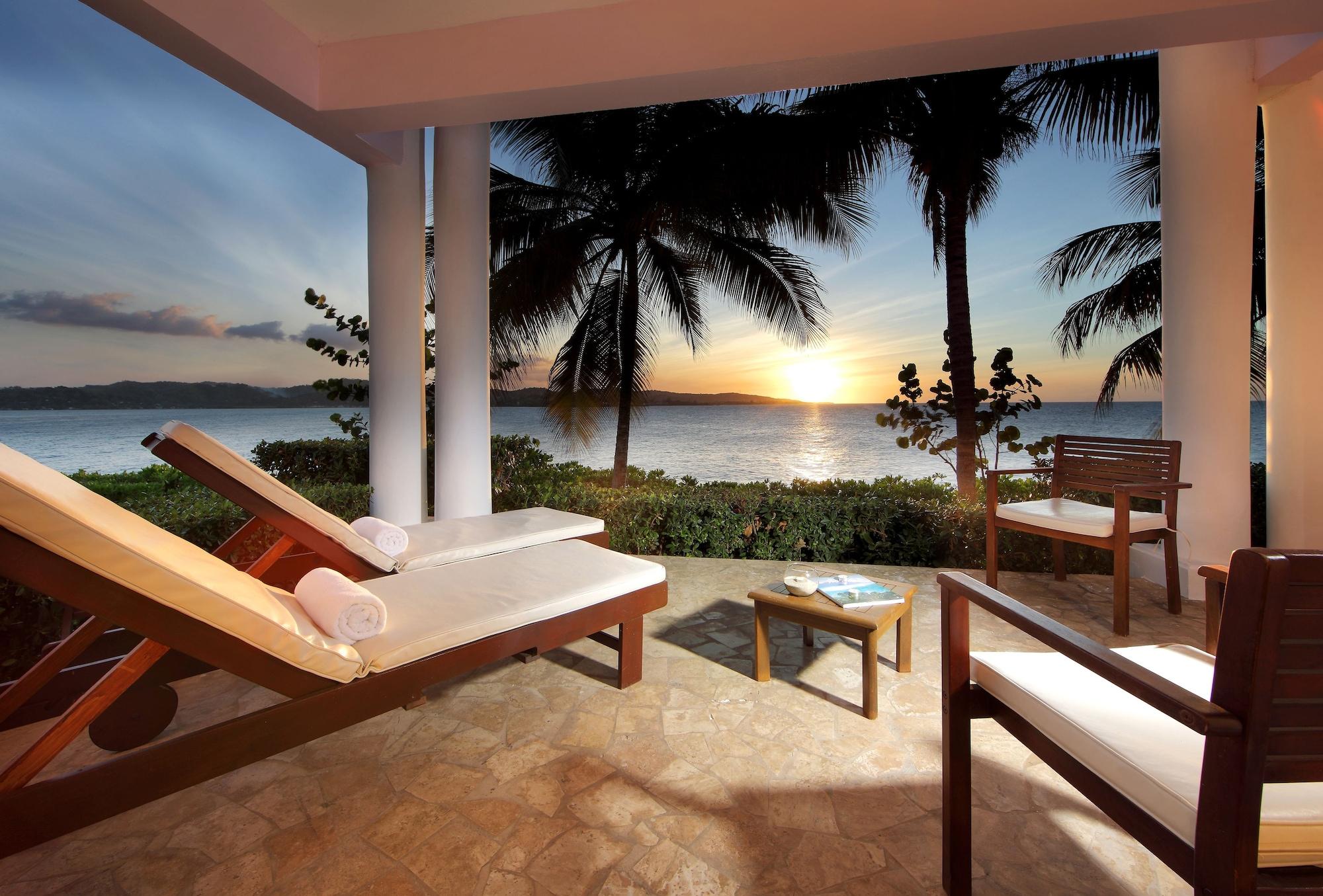 Grand Palladium Lady Hamilton & Spa Resort 5*
