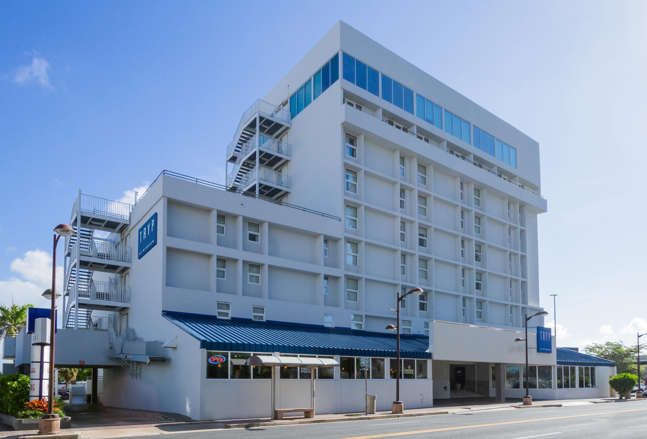 Tryp By Wyndham Isla Verde 3* San Juan
