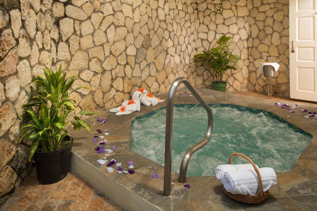 Rondel Village Negril