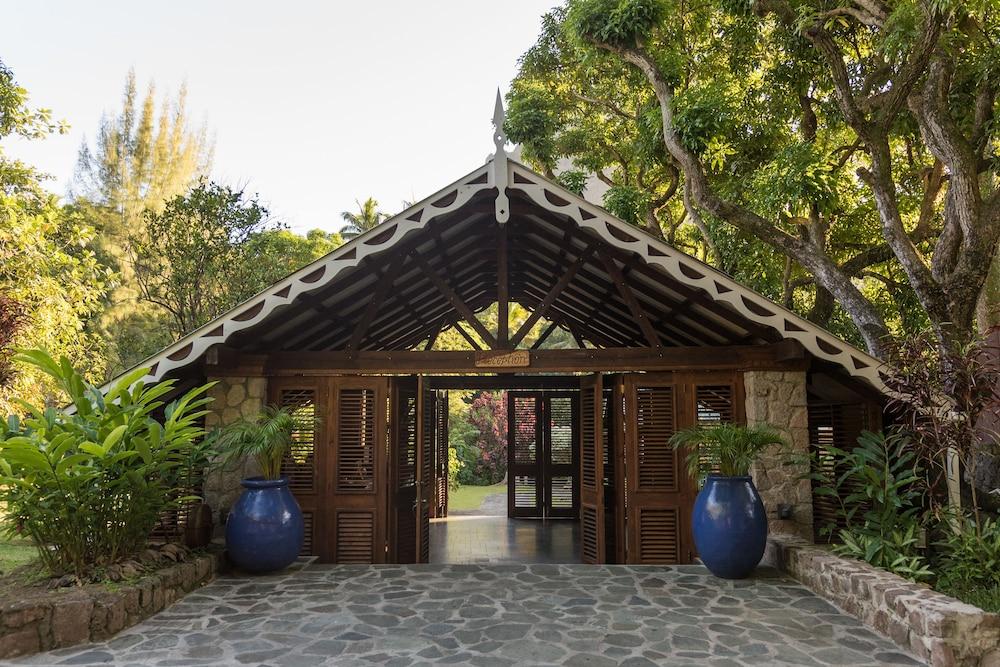Stonefield (adults Only) 4*