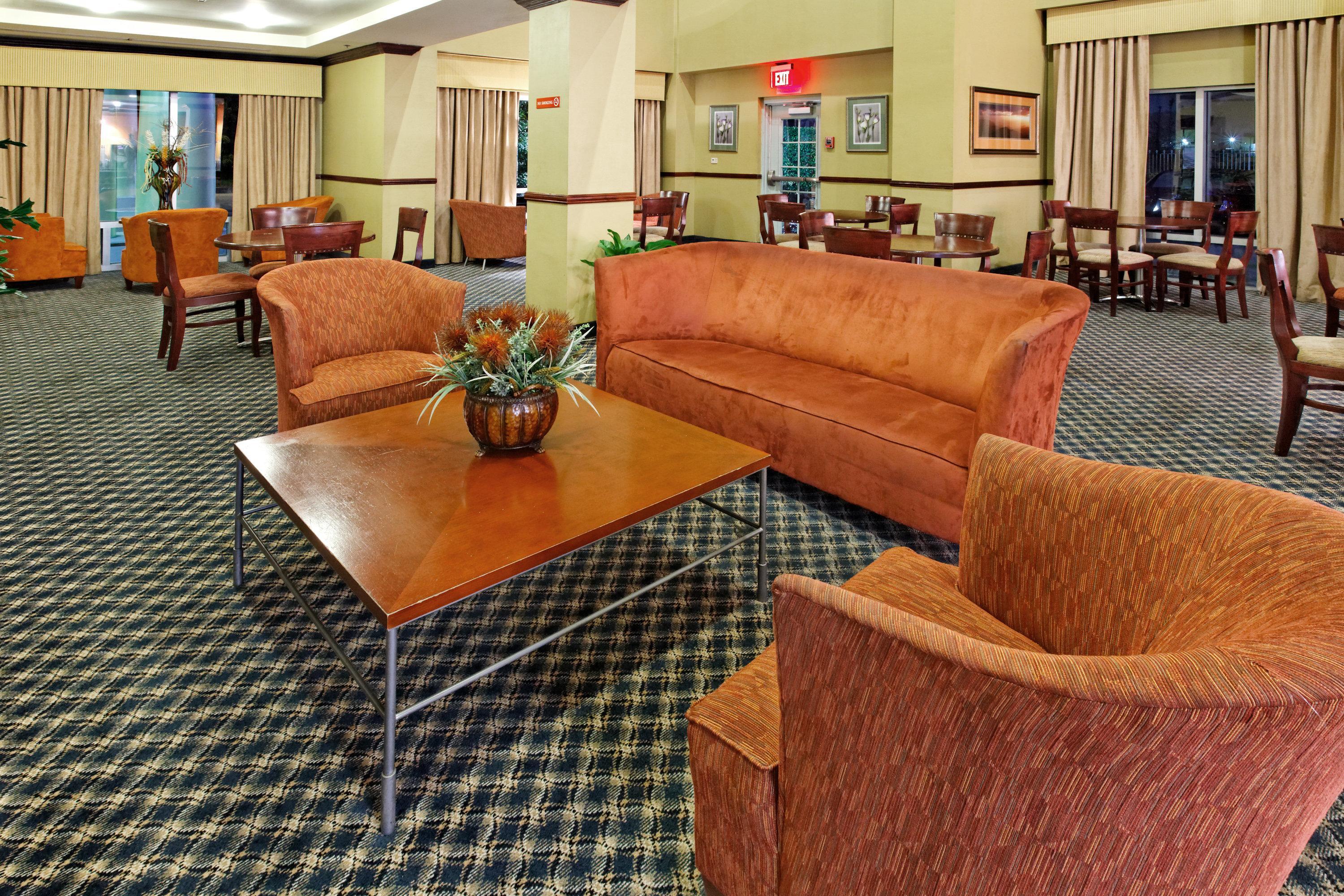 Express Trincity By Ihg Piarco