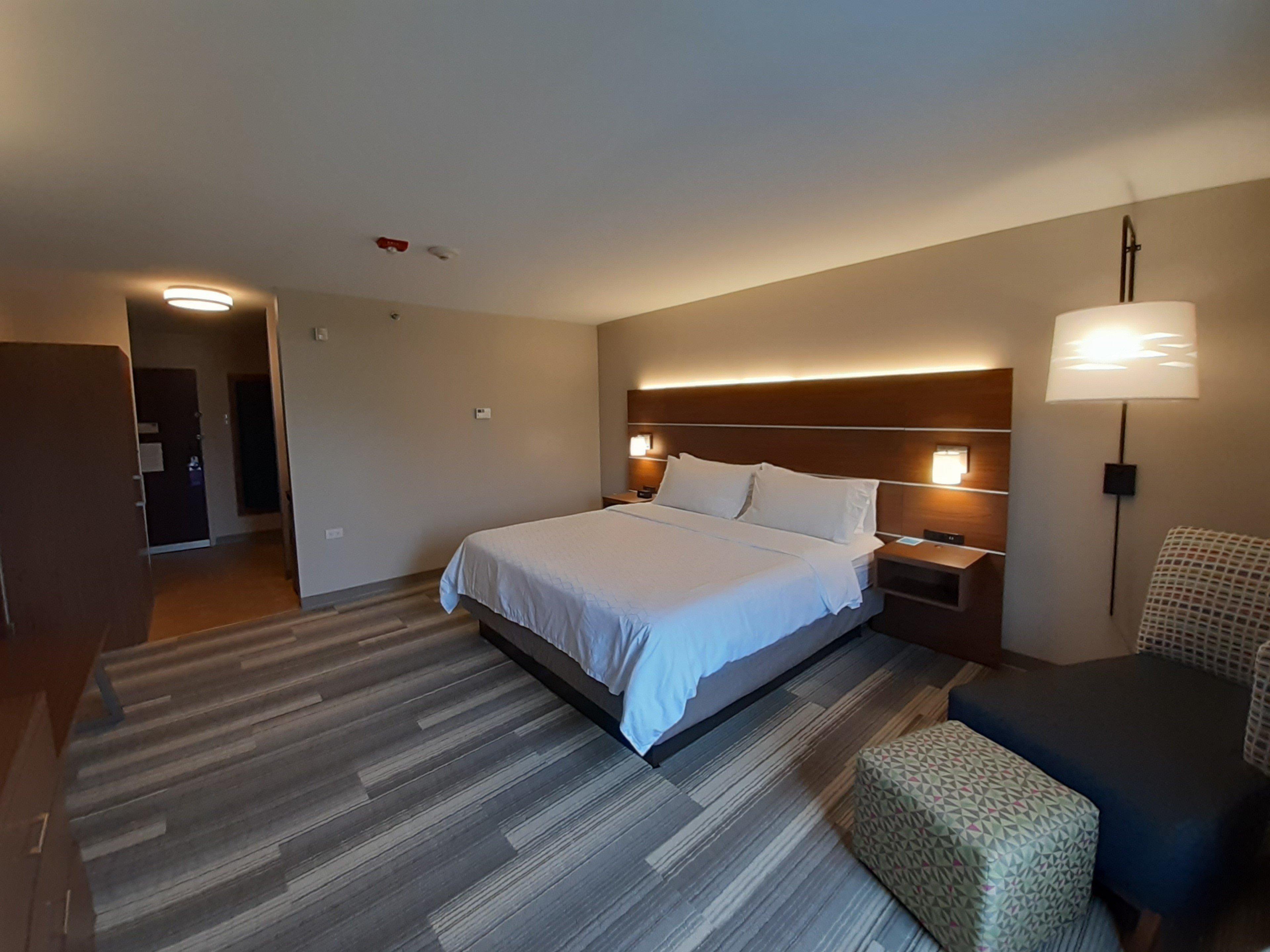 Express Trincity By Ihg