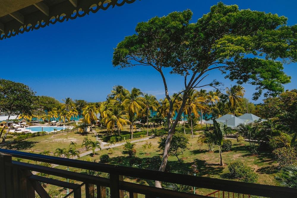 Hotel Bequia