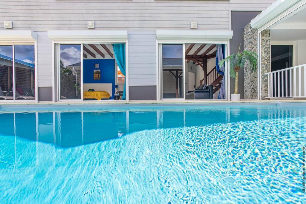 Villa Kaju : Grande Piscine Et Proche