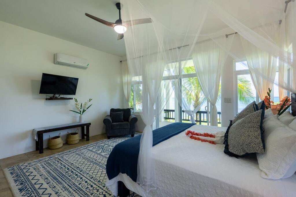 Ivy's Cove Side - Luxury Pousada