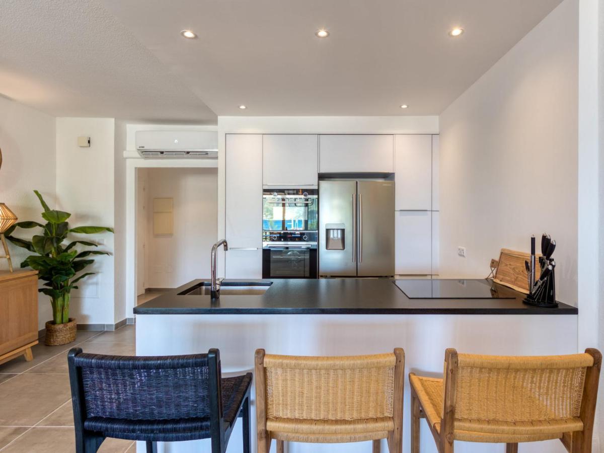 Luxueux Duplex En Bord De Avec Piscine Et Parking A Saint-martin - Fr-1-734-2 *