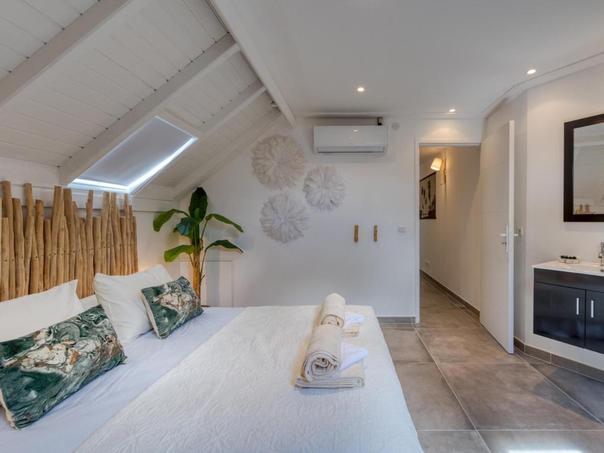 Apartment Luxueux Duplex En Bord De Avec Piscine Et Parking A Saint-martin - Fr-1-734-2 Quarter of Orleans