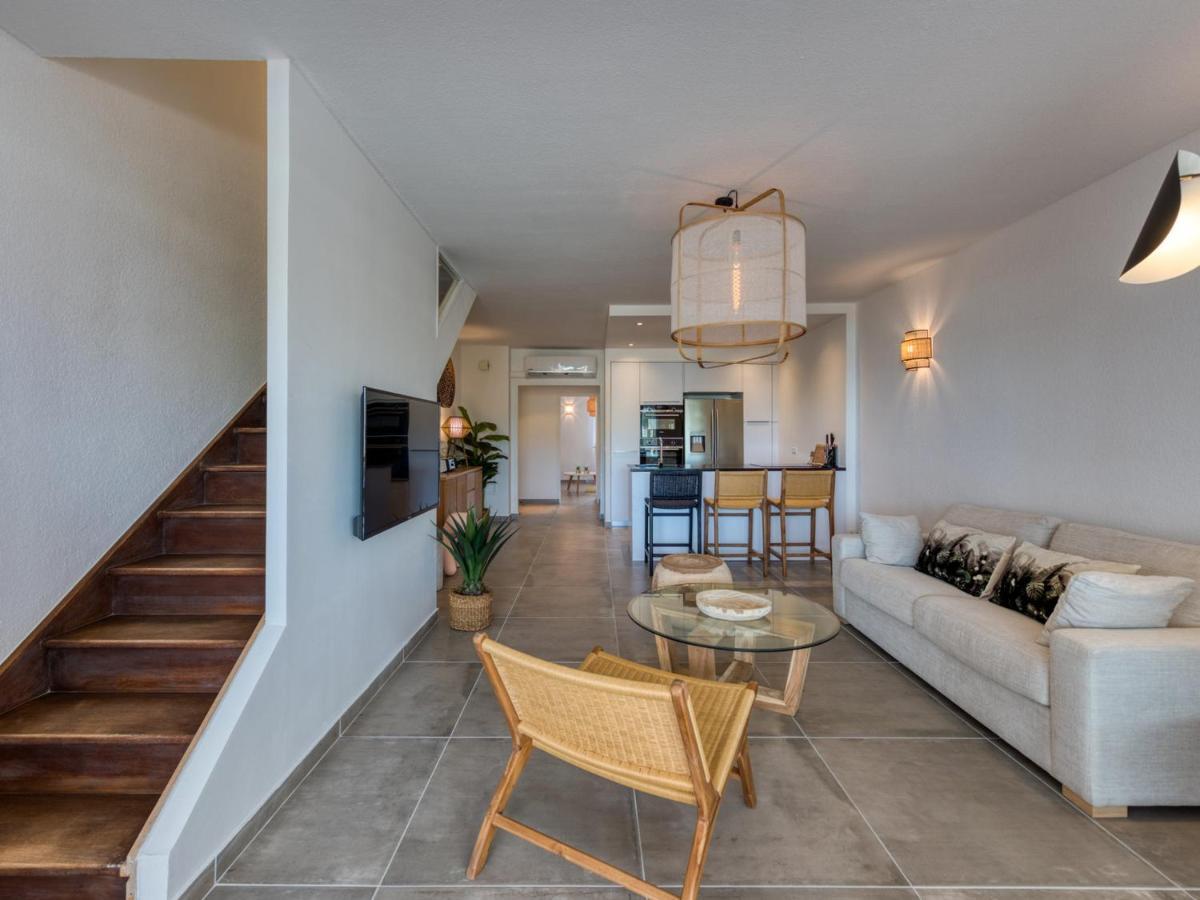 Luxueux Duplex En Bord De Avec Piscine Et Parking A Saint-martin - Fr-1-734-2