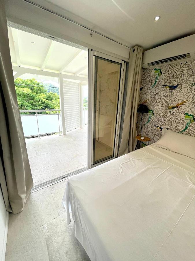 Holiday home Les Sunbay Caraibes Avec Piscine Privative Vue Et Montagne *